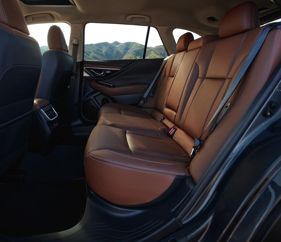 Интерьер Subaru Outback Onyx Edition XT 2019 года  (NA) (фото 10 из 40)